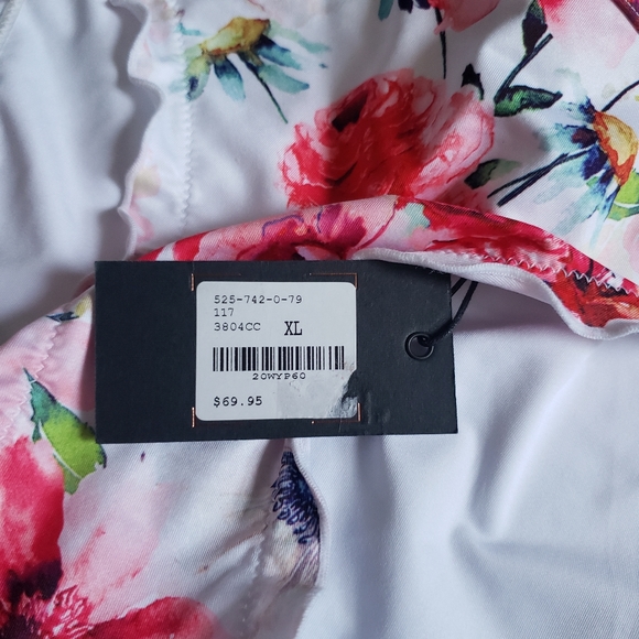 New Womens Turquoise Couture Bikini Village red/white floral bottoms. XL - Picture 2 of 4